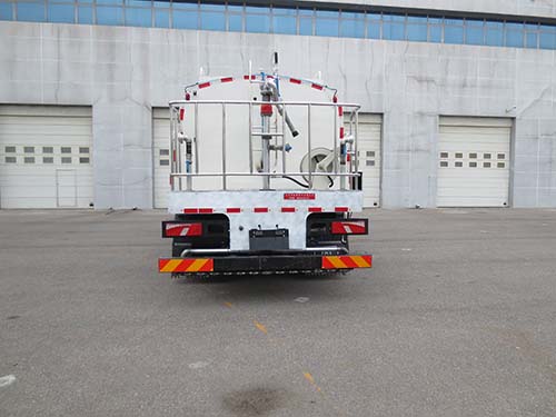 華林牌HLT5181GSSEV純電動灑水車公告圖片