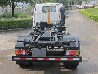 福龍馬牌FLM5070ZXXQL6車廂可卸式垃圾車公告圖片