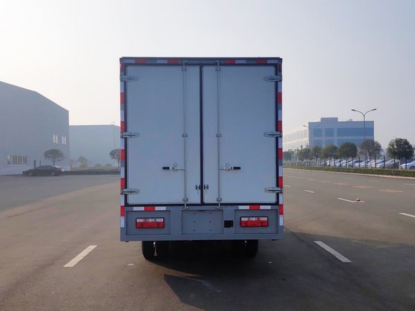 現(xiàn)代牌CHM5040XXYZDC33BEV純電動廂式運輸車公告圖片