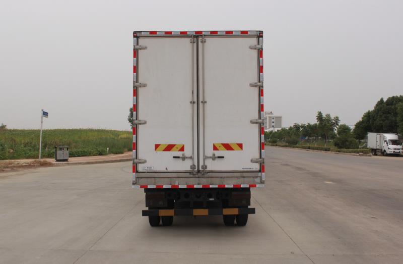 東風(fēng)牌EQ5160XLCL9CDHAC冷藏車公告圖片