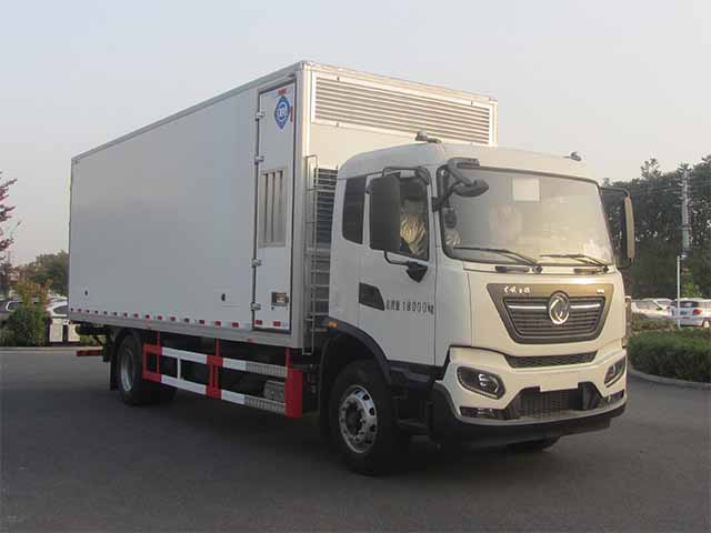 飛球牌ZJL5180XCQD6雛禽運(yùn)輸車公告圖片