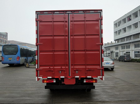 大運(yùn)牌CGC5042TSCHDF33F鮮活水產(chǎn)品運(yùn)輸車(chē)公告圖片