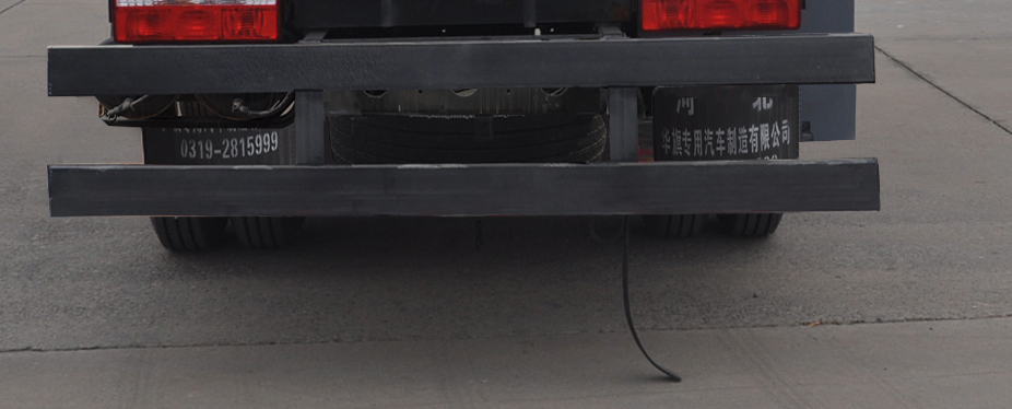 旗林牌QLG5070GJY2加油車公告圖片