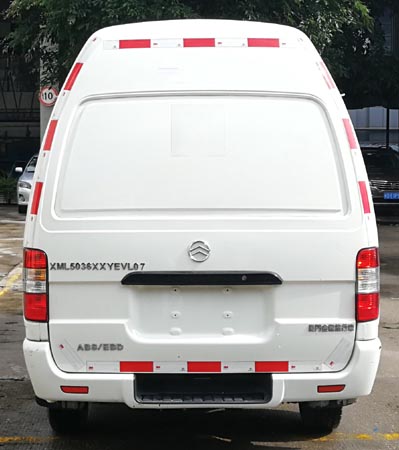 金旅牌XML5036XXYEVL07純電動廂式運輸車公告圖片
