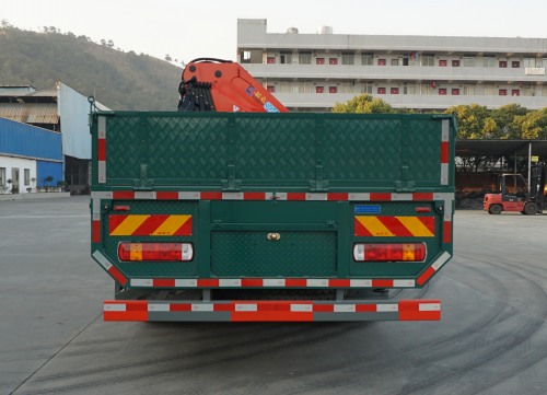 韶起牌SGQ5310JSQZG6隨車起重運(yùn)輸車公告圖片