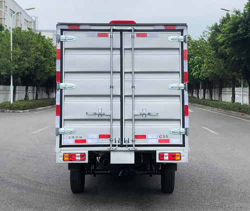 東風(fēng)牌DXK5021XXYK4H9廂式運(yùn)輸車(chē)公告圖片