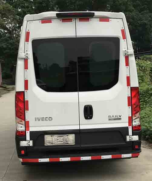 海能達(dá)牌HCV5040XJEE監(jiān)測(cè)車公告圖片