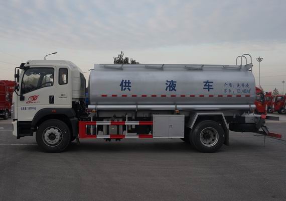 豪沃牌ZZ5187TGYK471DF1供液車公告圖片