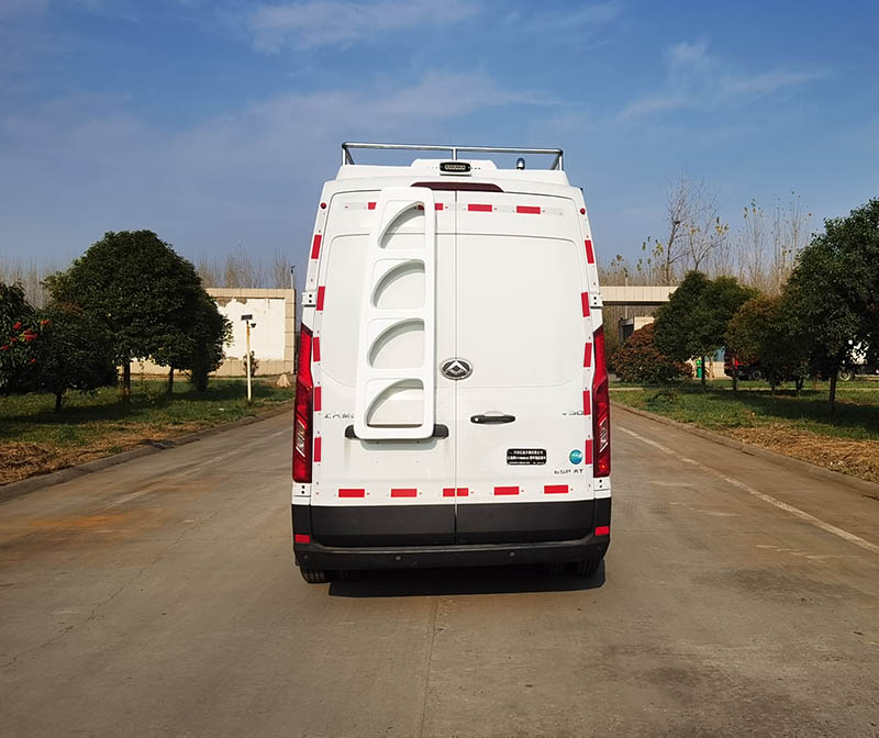 億拖牌CYT5040XJE環(huán)境監(jiān)測車公告圖片