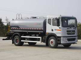 清洗车