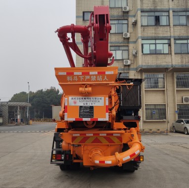 萬征牌WZP5180THBBJ6混凝土泵車公告圖片