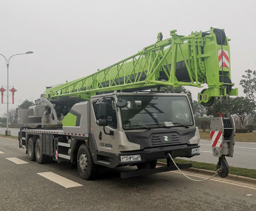 中聯(lián)牌ZLJ5341JQZ25H汽車起重機(jī)公告圖片