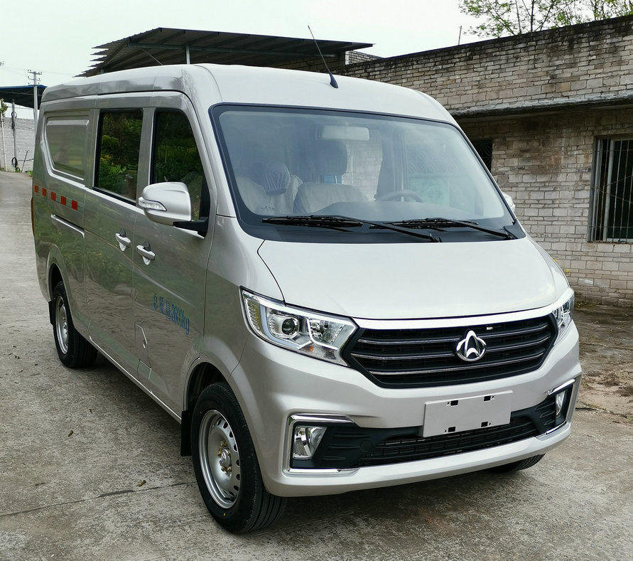 長安牌SC5031XXYVQ6B2BEV純電動廂式運(yùn)輸車公告圖片