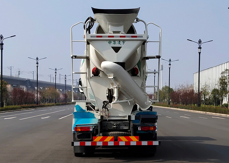 凌宇牌CLY5317GJB30E69混凝土攪拌運輸車公告圖片