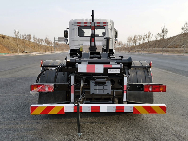 旭環(huán)牌LSS5183ZXXD6NG車廂可卸式垃圾車公告圖片