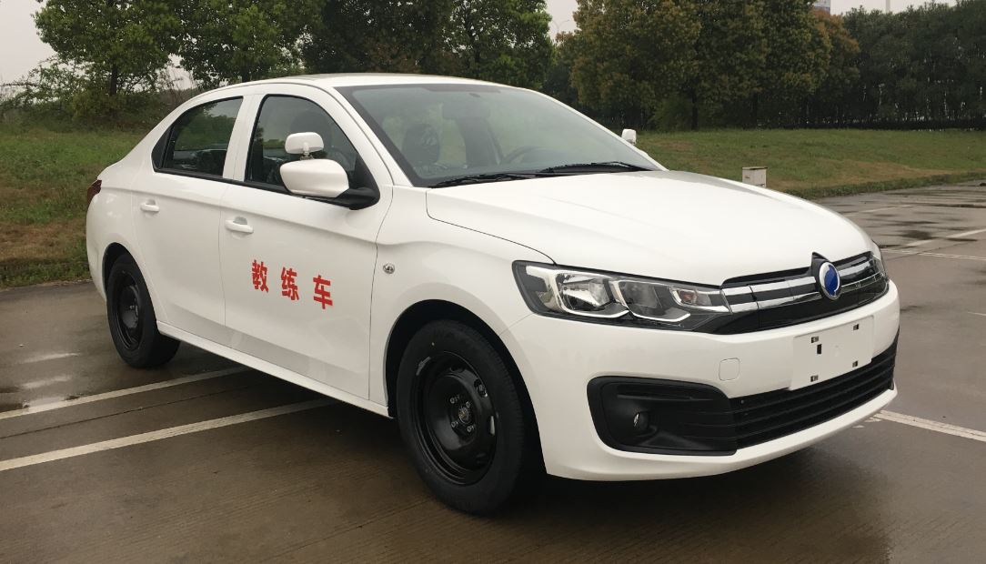 富康牌DC5022XLHXAAYBEVJ纯电动教练车公告图片