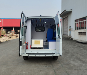 新逾捷牌XYT5045XJHJX7救護(hù)車公告圖片