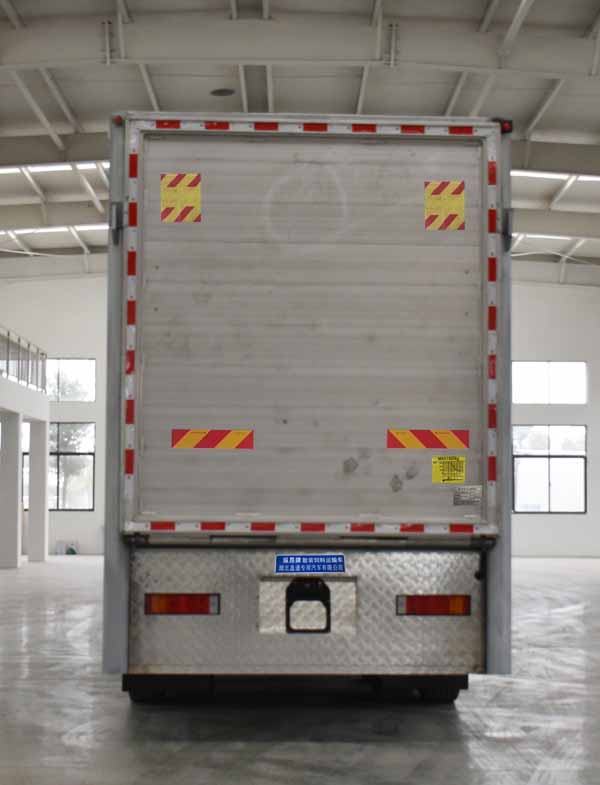 縱昂牌CLT5310CCQDF6畜禽運輸車公告圖片