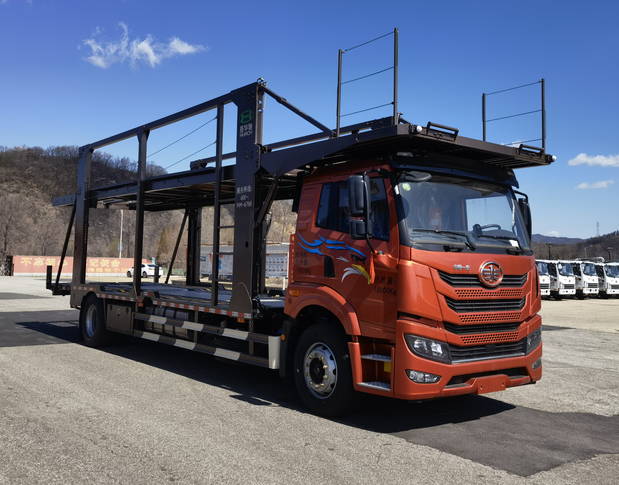 鑫華馳牌THD5180TCLC6車輛運(yùn)輸車公告圖片