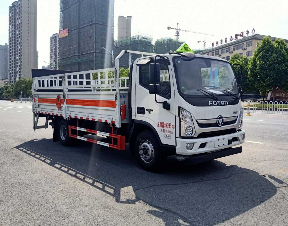 楚飛牌CLQ5100TQP6BJ氣瓶運(yùn)輸車(chē)公告圖片