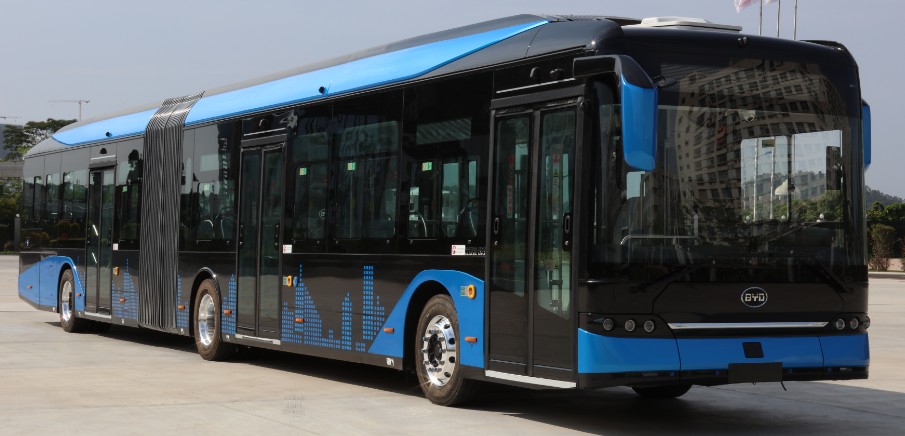 比亚迪牌BYD6180B1EV1纯电动低地板铰接城市客车图片