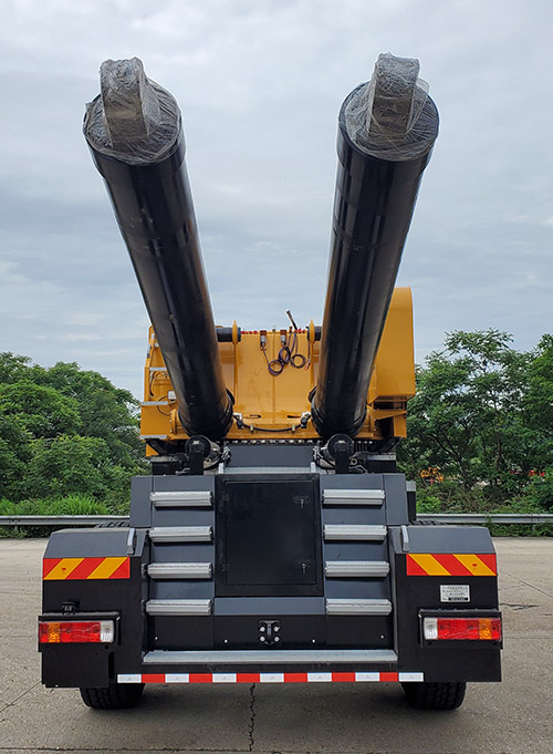 三一牌SYM5876JQZ(SAC8000T)全地面起重機(jī)公告圖片