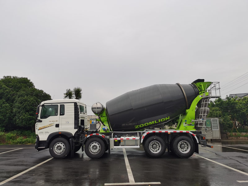 中聯(lián)牌ZLJ5310GJBHT2F混凝土攪拌運輸車公告圖片
