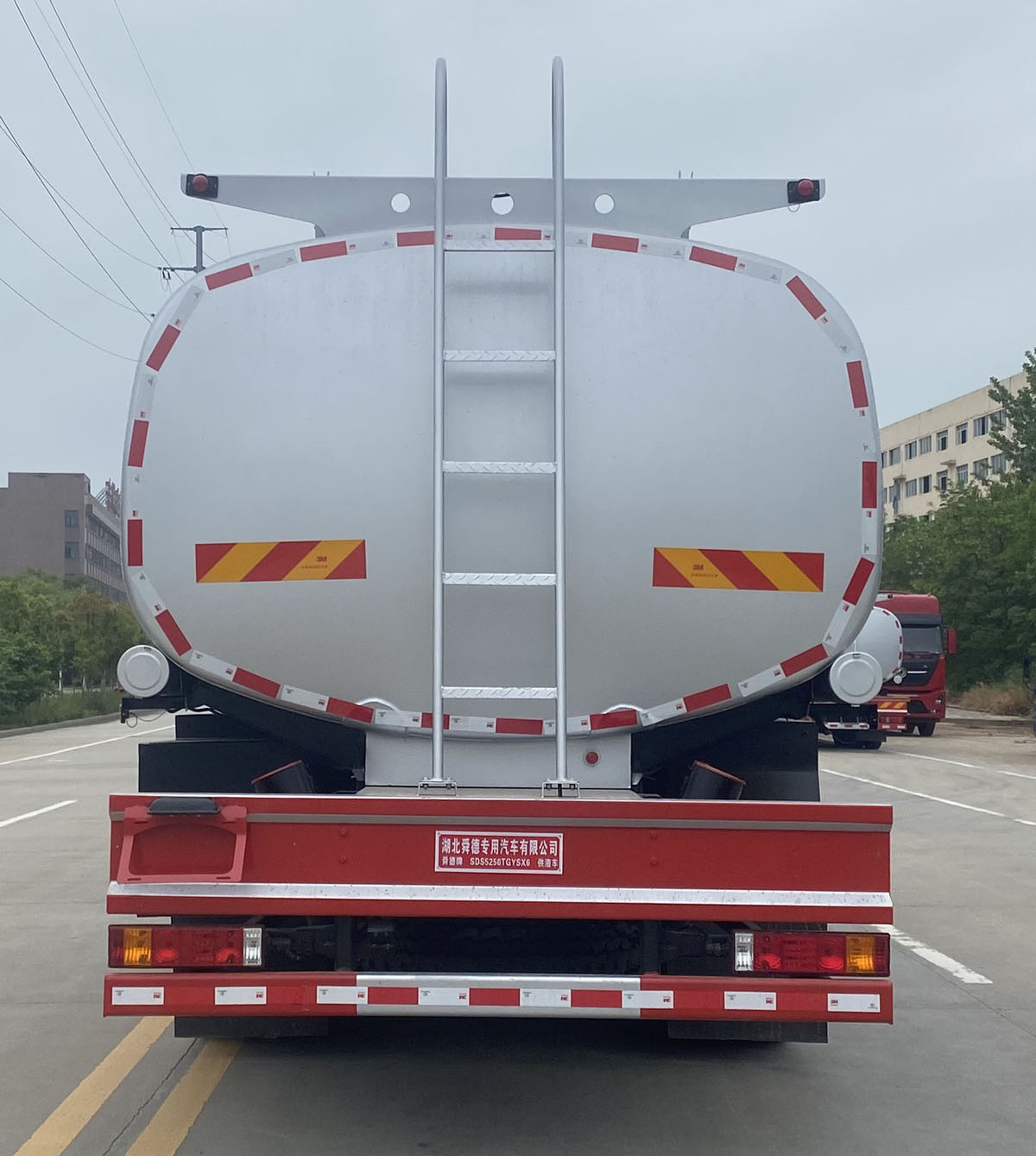 舜德牌SDS5250TGYSX6供液車公告圖片