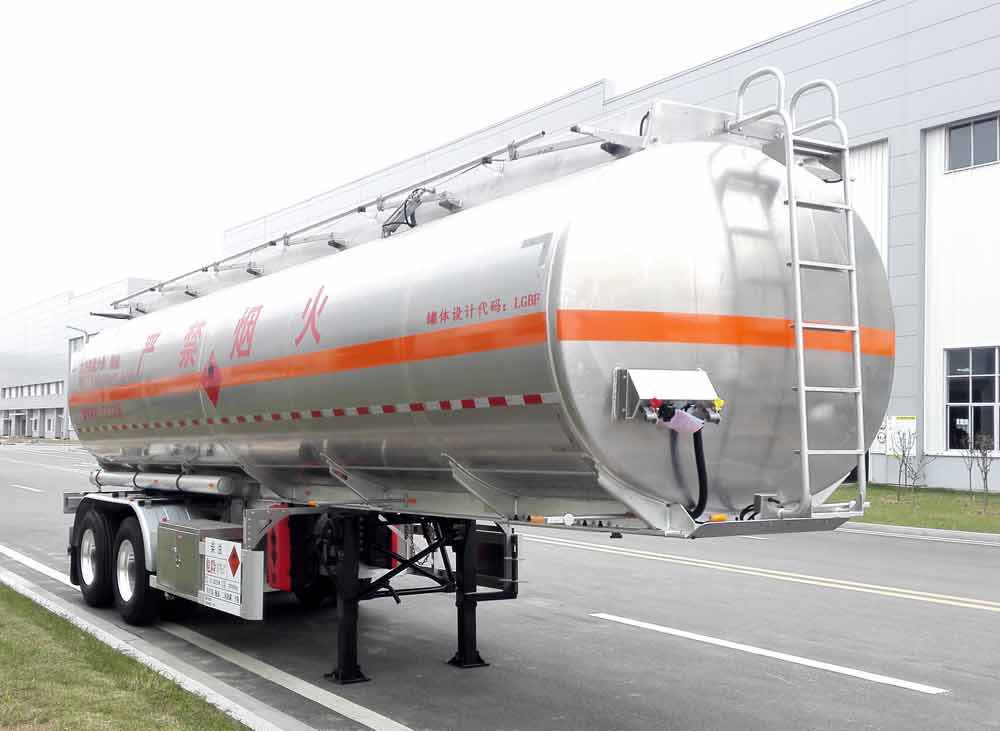 天明牌10.1米29.5吨2轴铝合金运油半挂车(TM9357GYYTF2)
