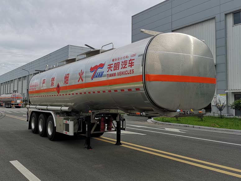 天明牌10.7米34吨3轴铝合金易燃液体罐式运输半挂车(TM9404GRYFM2)