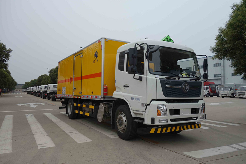 紅宇牌HYJ5180XQY-DF爆破器材運輸車公告圖片