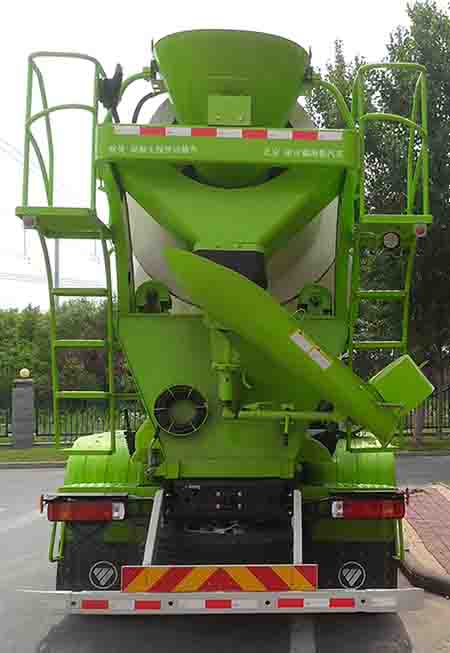 歐曼牌BJ5319GJBY6GRL-04混凝土攪拌運(yùn)輸車公告圖片