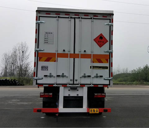 大力牌DLQ5180XRQEQ6易燃?xì)怏w廂式運(yùn)輸車公告圖片