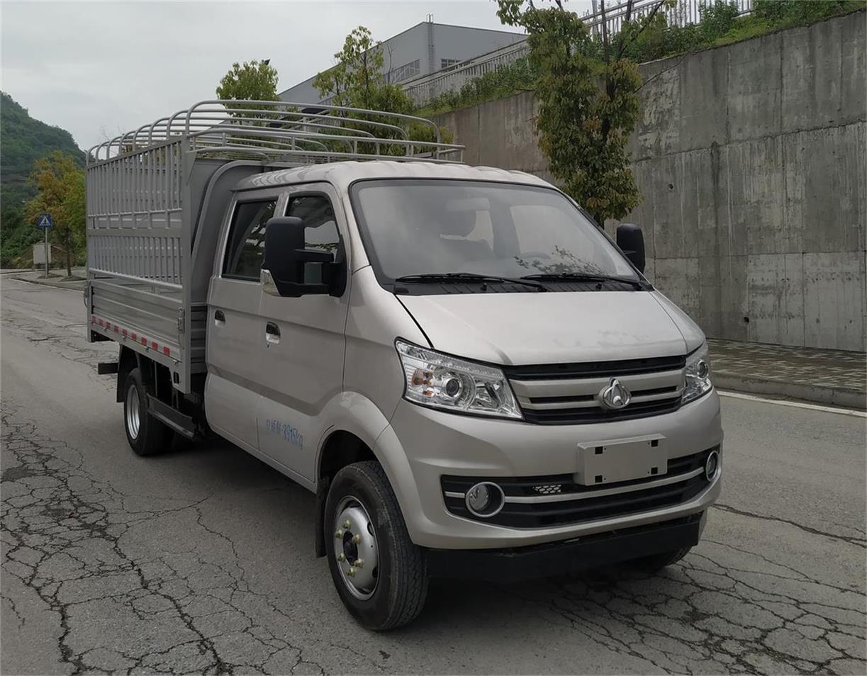 長安牌CKS5040CCYFRS62倉柵式運輸車公告圖片