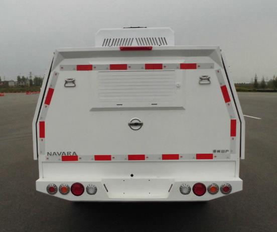 日產(chǎn)牌ZN5035XJQUCK6B警犬運(yùn)輸車公告圖片