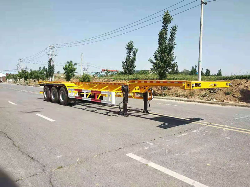 华元诚德牌12.5米35.6吨3轴集装箱运输半挂车(HCD9400TJZ)