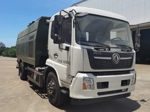 皇冠牌WZJ5180TSLE6扫路车公告图片