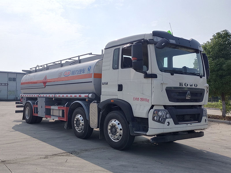 程力牌CL5262GYYZ6運(yùn)油車(chē)公告圖片