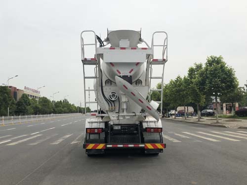 三泰牌DST5319GJBSX6F22混凝土搅拌运输车公告图片