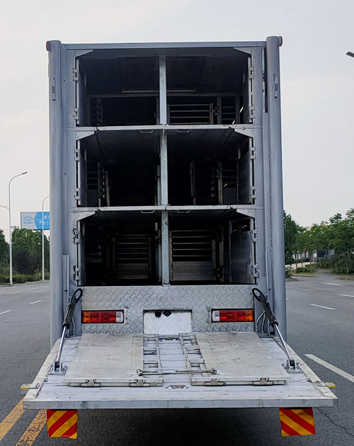 榮駿達(dá)牌HHX5310CCQCA6畜禽運(yùn)輸車(chē)公告圖片