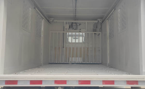 凱恒達(dá)牌HKD5071XCQEQ6雛禽運(yùn)輸車公告圖片