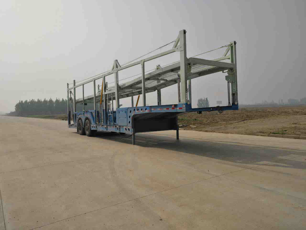 华盛源牌13.8米14.5吨2轴车辆运输半挂车(JZR9220TCL)