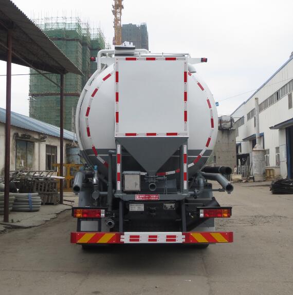 醒狮牌SLS5310GFLS6低密度粉粒物料运输车公告图片