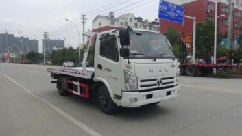 清障车