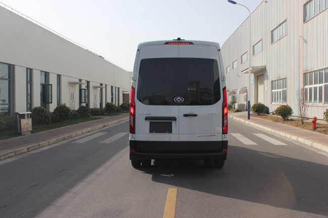 大通牌SH5043XQCH4DB-S囚車公告圖片