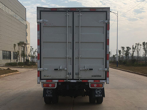 凱馬牌KMC5037XXYQ280DP6廂式運(yùn)輸車(chē)公告圖片