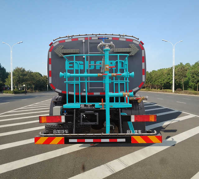 合加牌HJK5180GSS6DF洒水车公告图片