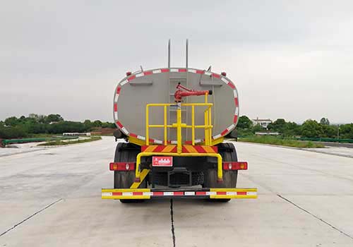 凱力風(fēng)牌KLF5161GSSD6灑水車公告圖片