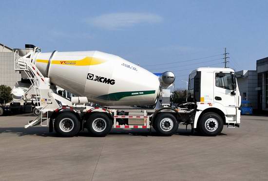 徐工牌XZS5315GJBC7混凝土攪拌運輸車公告圖片