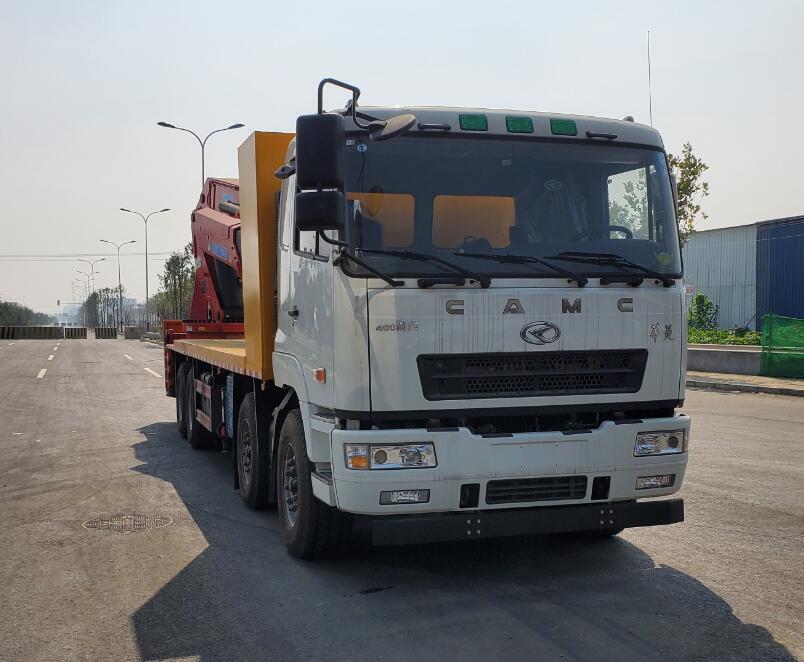 凌揚(yáng)牌LYP5440JQZHL汽車起重機(jī)公告圖片